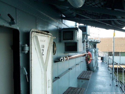 fwd_spare_radio_mast